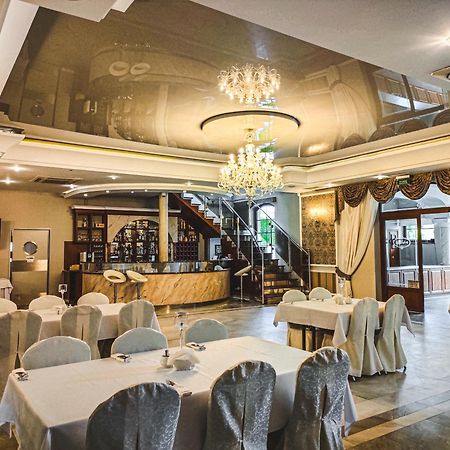 Hotel Viwaldi Baruchowo Экстерьер фото