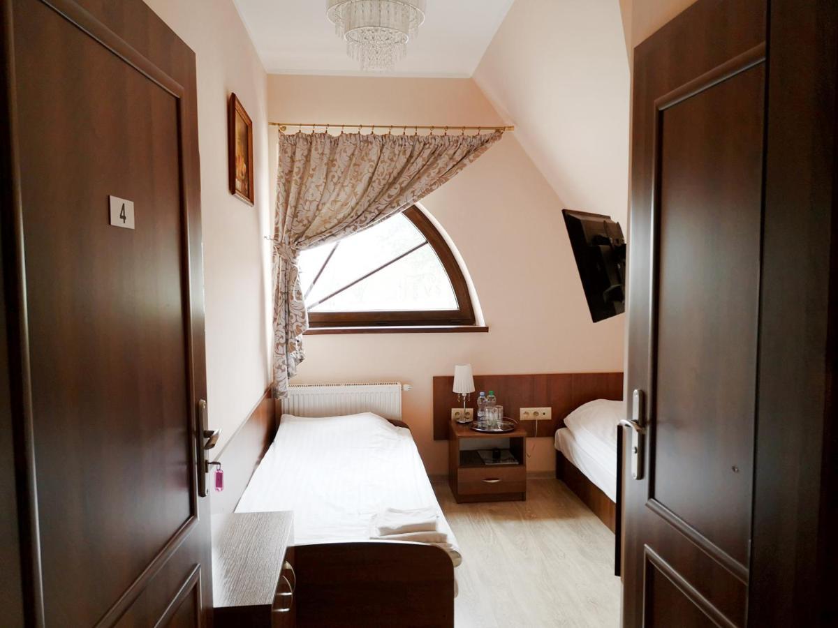 Hotel Viwaldi Baruchowo Экстерьер фото